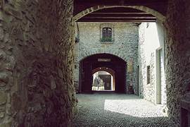 Ancora pochi posti liberi per la gita a Bergamo Alta dell’11 maggio. Bellezze architettoniche, naturali e gourmand con il pranzo al ristorante Dei Pini